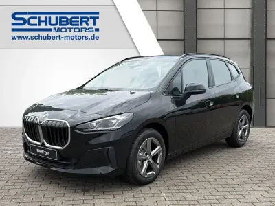 Neu BMW 218 136 PS (100 kW) 2026 Black sapphire metallic Van / Kleinbus