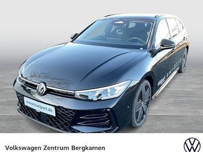 Gebraucht VW Passat R-line 150 PS (110 kW) 2025 Grenadillschwarz metallic Kombi