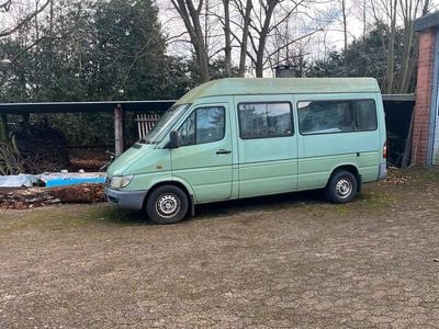 Grün Gebraucht 2001 Mercedes Sprinter Van | 6.000 € (Guter Preis)