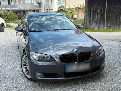 Usata BMW 325 218 CV (160 kW) 2007 Grigio Coupé