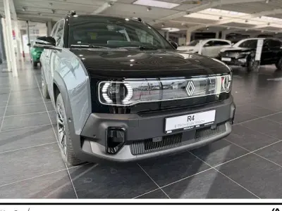 Neu Renault 4 E-Tech Komfort 110 kW (150 PS) 2026 Grau SUV