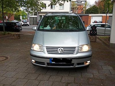 Usata VW Sharan 131 CV (96 kW) 2005 Grigio Monovolume