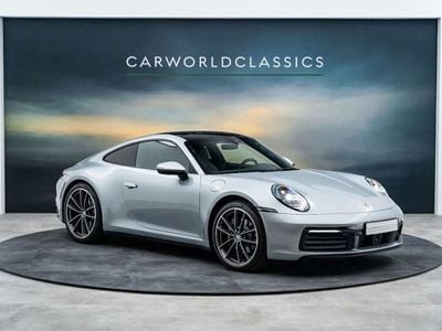 Porsche 911 Carrera