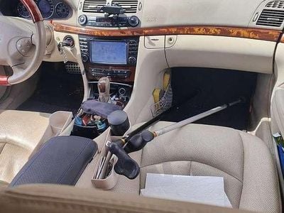 Mercedes E240