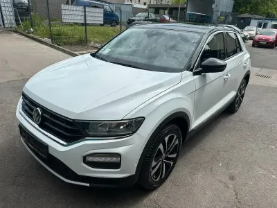 Gebraucht VW T-Roc IQ Drive 150 PS (110 kW) 2019 Weiß SUV