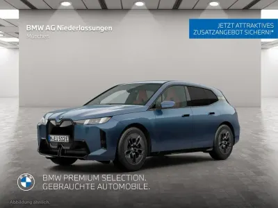 Gebraucht BMW iX Comfort Edition 400 kW (544 PS) 2025 Blau SUV