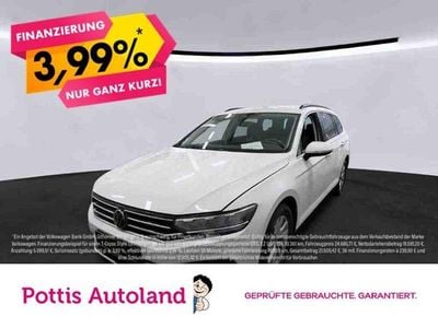 Weiss Gebraucht 2023 VW Passat Business Kombi | 25.443 € (Fairer Preis)