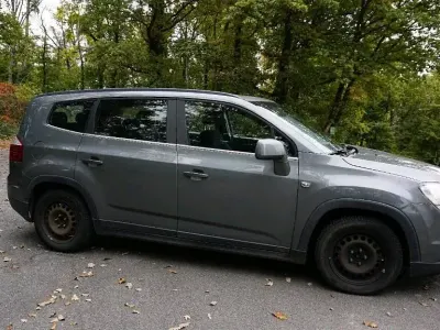 Gebraucht Chevrolet Orlando 163 PS (119 kW) 2011 Van / Kleinbus