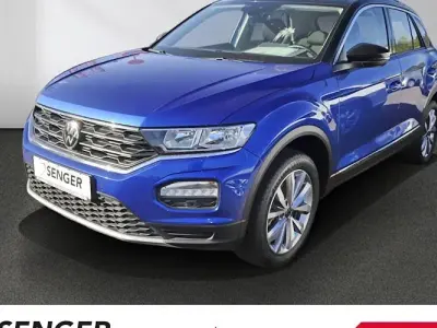 Second-hand VW T-Roc Style 150 CP (110 kW) 2021 Albastru SUV