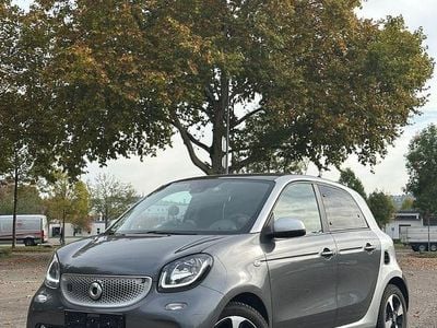 Gebraucht Smart ForFour Electric Drive Passion 52 kW (71 PS) 2019 Grau Limousine