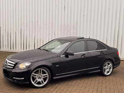 Gebraucht Mercedes C180 Sport 156 PS (114 kW) 2011 Schwarz Limousine