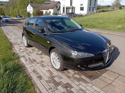 gebraucht Alfa Romeo 147 Tüv 6/2025,Euro 4