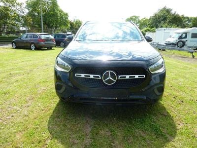 Mercedes GLA200