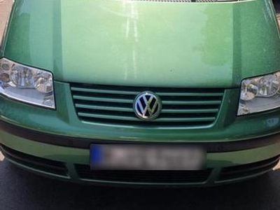 VW Sharan