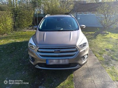 Gebraucht Ford Kuga Cool & Connect 150 PS (110 kW) 2019 Beige SUV