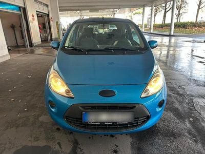 Blau Gebraucht 2010 Ford Ka Kleinwagen | 2.200 € (Fairer Preis)