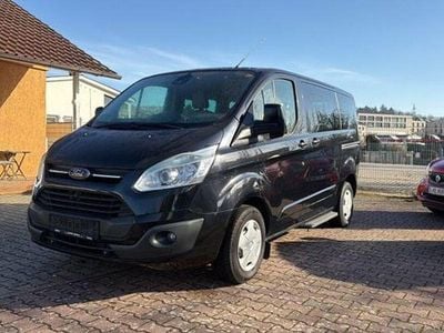 Gebraucht Ford Tourneo Titanium 155 PS (114 kW) 2015 Pantherschwarz metallic Van / Kleinbus
