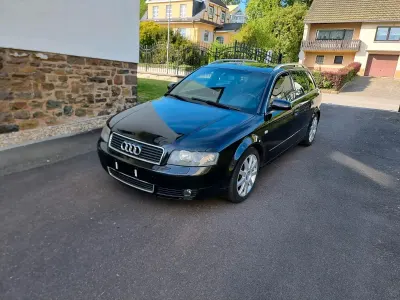 Gebraucht Audi A4 S-Line 131 PS (96 kW) 2004 Schwarz Kombi