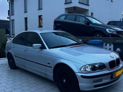 gebraucht BMW 323 E46 i