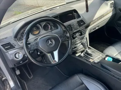 Usata Mercedes E350 265 CV (194 kW) 2011 Argento Coupé