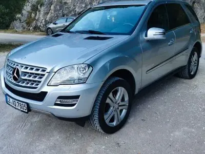 Brugt Mercedes ML350 231 HK (169 kW) 2011 Sort SUV