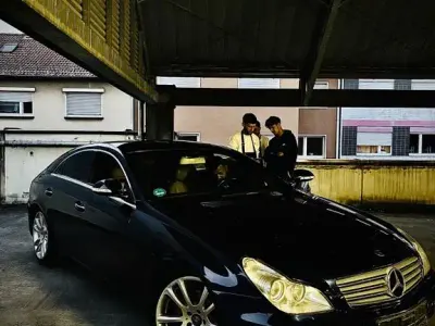 Gebraucht Mercedes CLS320 224 PS (164 kW) 2006 Beige Coupé