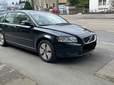 gebraucht Volvo V50 2010 Tüv bis 2025 180.000 km