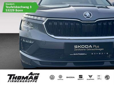 Graphitegrau metallic Gebraucht 2025 Skoda Kamiq Essence SUV | 21.480 € (Guter Preis)
