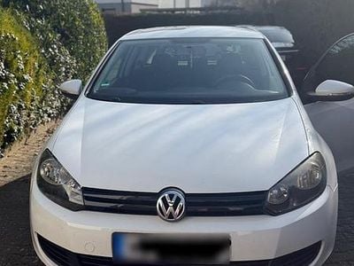 Gebraucht VW Golf VI 80 PS (58 kW) 2009 Weiß Kleinwagen