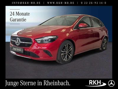 Gebraucht Mercedes B200 Progressive 163 PS (119 kW) 2026 Rot Van / Kleinbus