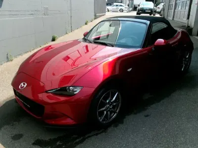 Gebraucht Mazda MX5 Exclusive-Line 132 PS (97 kW) 2023 Rot Cabrio