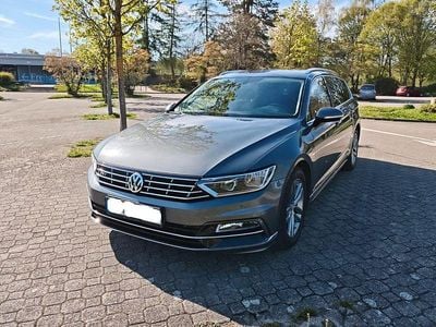 Second-hand VW Passat R-line 150 CP (110 kW) 2015 Gri Break