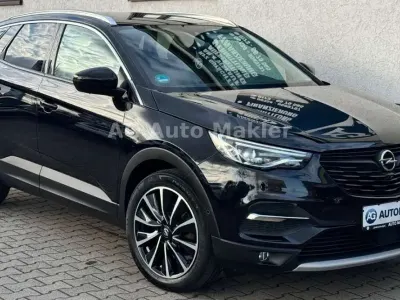 Gebraucht Opel Grandland X Ultimate 131 PS (96 kW) 2021 Diamond black SUV