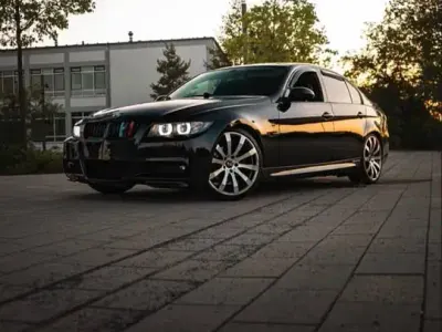 Gebraucht BMW 318 129 PS (94 kW) 2006 Schwarz Limousine