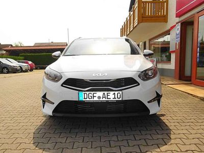 Gebraucht Kia Ceed Sportswagon 140 PS (102 kW) 2025 Cararraweiss Kombi