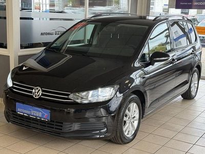 Schwarz Gebraucht 2016 VW Touran Van / Kleinbus | 17.990 € (Etwas zu teuer)