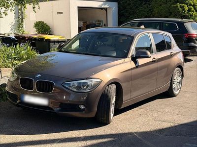 Usata BMW 116 Comfort Edition 116 CV (85 kW) 2012 Marrone Utilitaria