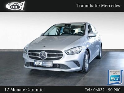 Gebraucht Mercedes B180 Style 116 PS (85 kW) 2020 Silber (iridiumsilber  metalliclack) Van / Kleinbus