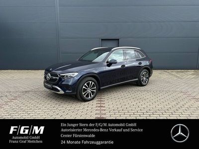 Gebraucht Mercedes GLC200 Avantgarde 204 PS (150 kW) 2023 Nautikblau SUV