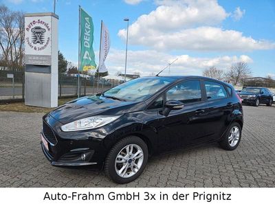 Gebraucht Ford Fiesta Celebration 135 PS (99 kW) 2016 Schwarz Kleinwagen