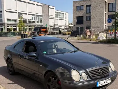 Gebraucht Mercedes CLK230 193 PS (141 kW) 1998 Schwarz Coupé