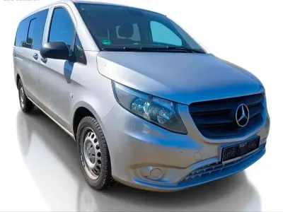 Gebraucht Mercedes Vito 163 PS (119 kW) 2016 Silber Van