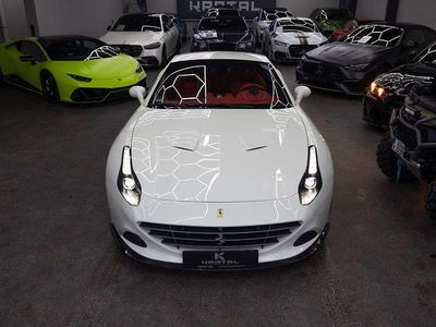 Gebraucht Ferrari California 560 PS (411 kW) 2017 Weiß Cabrio