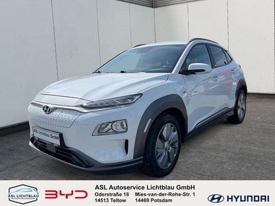 Chalk white Gebraucht 2021 Hyundai Kona Advantage SUV | 15.490 € (Guter Preis)