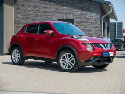 Gebraucht Nissan Juke Acenta 116 PS (85 kW) 2016 Rot SUV
