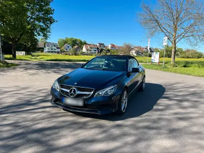 Gebraucht Mercedes E350 252 PS (185 kW) 2013 Blau Cabrio