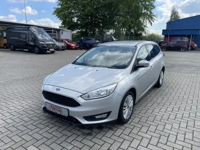 Używany Ford Focus Business Edition 120 KM (88 kW) 2018 Srebrny Sedan/Limuzyna