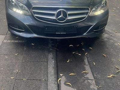 Mercedes E200