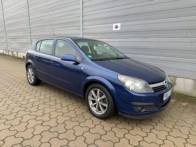 Gebraucht Opel Astra Edition 105 PS (77 kW) 2006 Blau Limousine