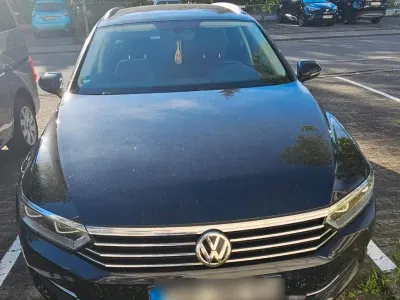 Gebraucht VW Passat 150 PS (110 kW) 2018 Schwarz Kombi